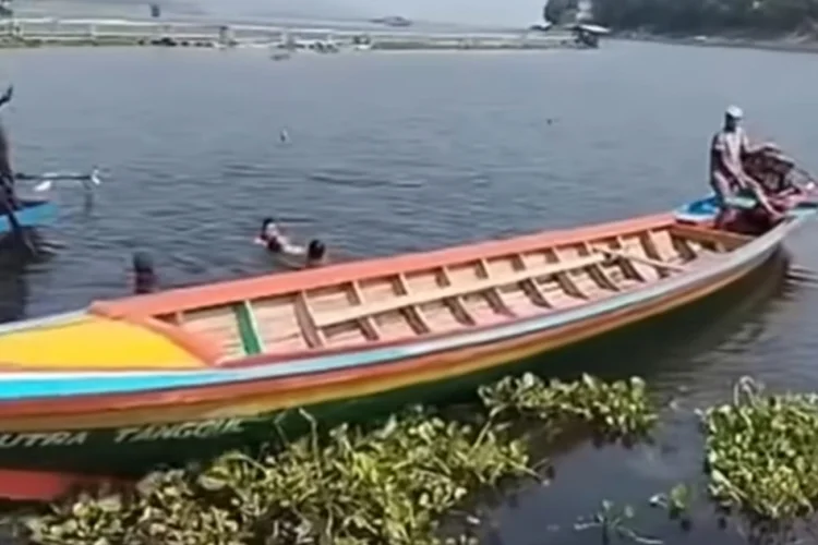 Kemensos Jamin Masa Depan dan Pendidikan Anak Satpam Waduk Jatiluhur
