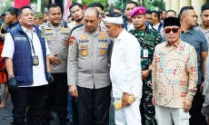 Kunjungi Polrestabes Bandung, Pipit Rismanto Gelorakan Jaga Jawa Barat
