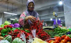 Waspadai Kenaikan Harga Bawang dan Cabai, Operasi Pasar Tetap Berjalan