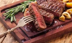Kaya Protein Tapi Memicu Kolesterol, Ini Aturan Konsumsi Daging Merah yang Tepat