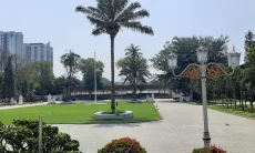 Halaman Gedung Sate Dipastikan Siap untuk Upacara HUT RI ke-81, Saung Hanya Sementara