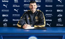 Rulli Gabung Man City