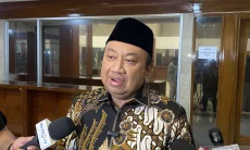 DPR Minta Pakar Terlibat Pembaruan Buku