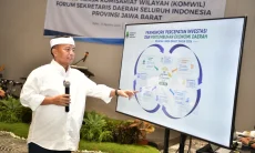 Sekda Jabar: Jangan Jadi Administrator, Kejar Investasi dan Pertumbuhan Ekonomi