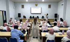 Diskominfo Kabupaten Cirebon Perkuat Literasi Digital Generasi Muda