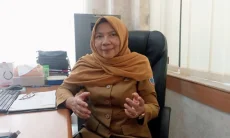 Disdik Cimahi: Sekolah Dilarang Paksa Orang Tua Beli Seragam di Tempat Tertentu