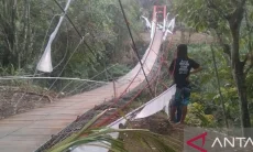 TNI AD Klarifikasi Jembatan Gantung Pongpet Pangandaran Tak Ambruk Total