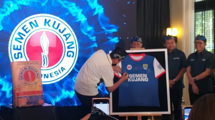 Semen Kujang Resmi Jadi Sponsor Persib, Logo Hiasi Jersey Tiga Musim