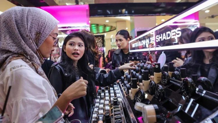 Daya Beli Jadi Anomali