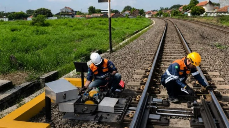 Daop 3 Cirebon Optimalkan Perawatan Sistem Perjalanan KA