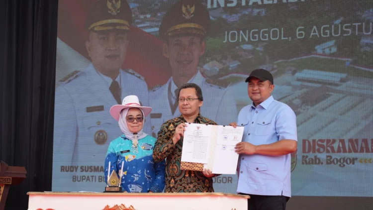 Membangun Timur Menuju Makmur