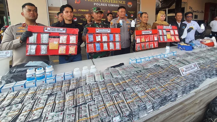 Polres Cimahi Ungkap 47 Kasus, Setengah Juta Butir OKT Jadi Barang Bukti