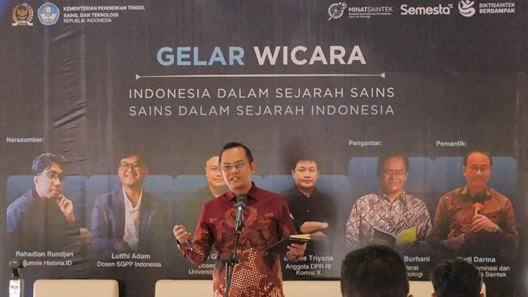 Sains Menyapa Tradisi Terjaga
