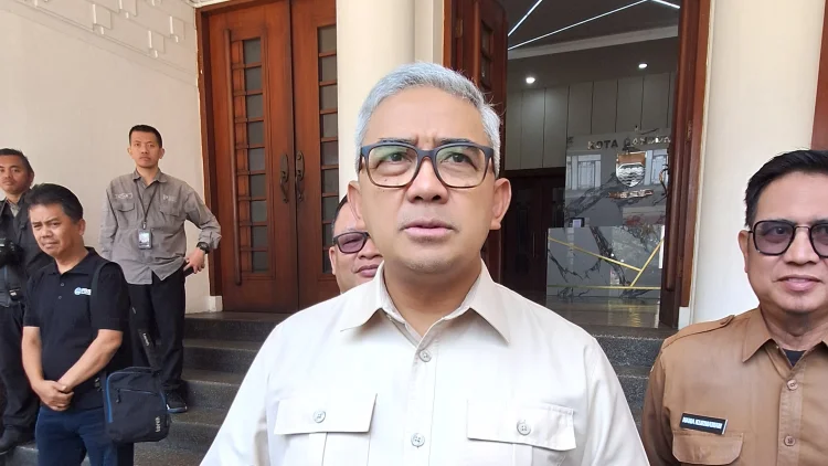 Farhan Izinkan Warga Galang Sumbangan 17 Agustus, Tapi Jangan Pakai Cara Memaksa
