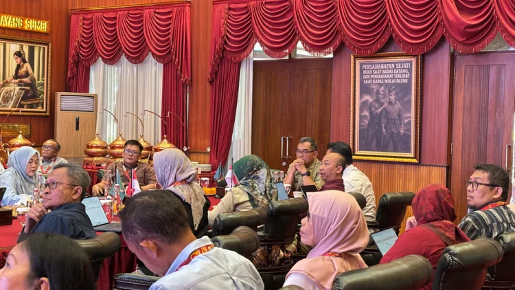 Melihat Kemiskinan dari Rumah ke Rumah