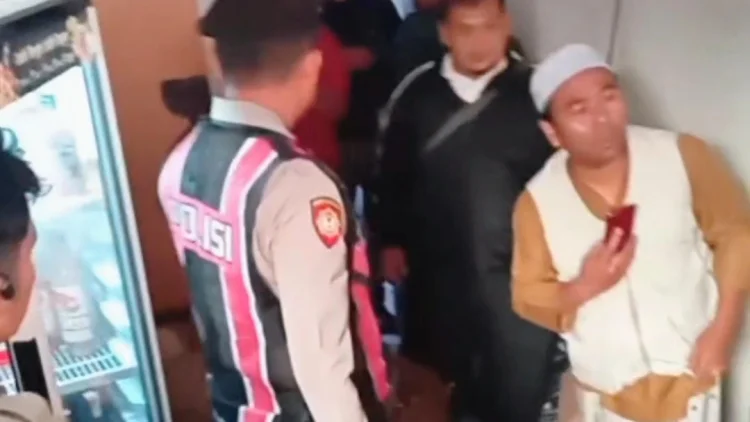 Pemkot Cimahi dan Polisi Sasar Peredaran Miras di Leuwigajah