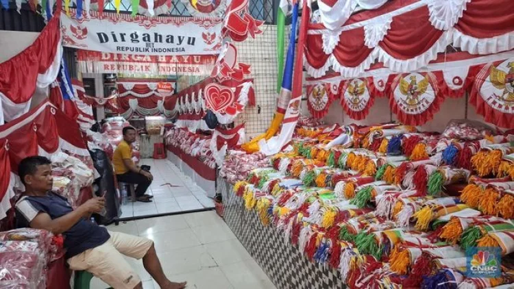 Ekonomi Agustusan Bergeliat, UMKM Raup Peluang dari Ramainya Perayaan HUT RI