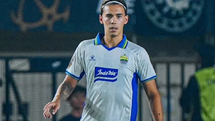Pulih, Dion Markx Mulai Kembali Berlatih Bersama Persib Pekan Depan