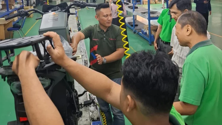 Dukung Mobilitas Listrik, Len Perkuat Kompetensi Integrasi Sistem Energi 