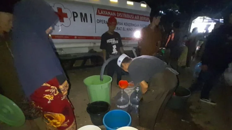 BPBD Cianjur Perluas Jadwal Distribusi Air ke Wilayah Terdampak Kekeringan