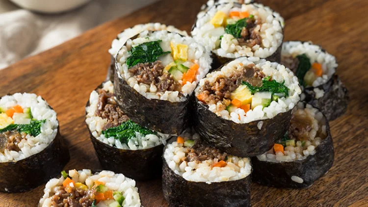 Cara Membuat Gimbap Korea di Rumah, Lebih Hemat dan Bisa Jadi Banyak