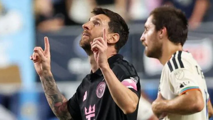 Lionel Messi kini Mulai Merasa Tenang Usai Ditinggal Ayahnya yang Meninggal Dunia