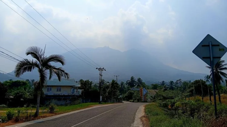 Kabut Asap Selimuti Natuna, BPBD Imbau Warga Kurangi Aktivitas di Luar Ruangan