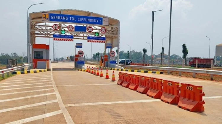 Resmi Beroperasi, Gerbang Tol Sementara Cipeundeuy Subang Tol Cipali Bisa Dilintasi