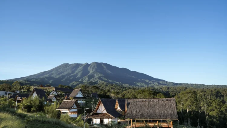 Ketika Petualangan Menemukan Makna Baru