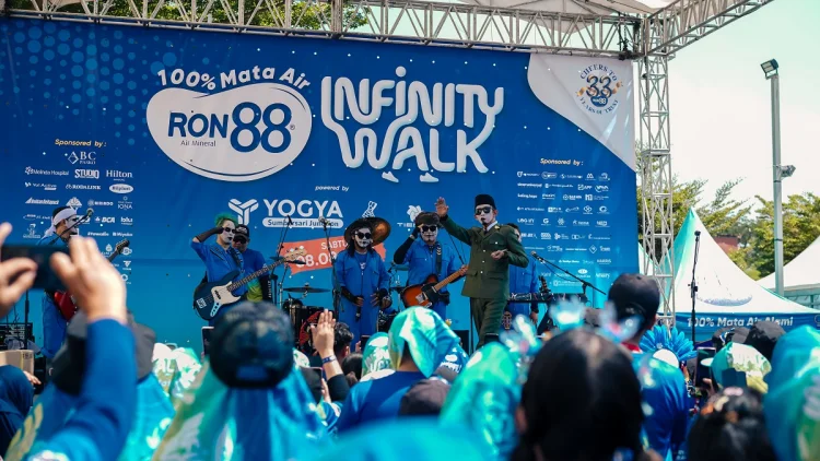 RON88 Infinity Walk 2026, 1.300 Peserta Ramaikan Gerakan Hidup Aktif di Bandung