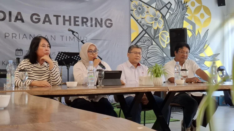 Guru Jadi Sasaran Edukasi OJK Tasikmalaya, Akses Pinjol Capai 42 Persen