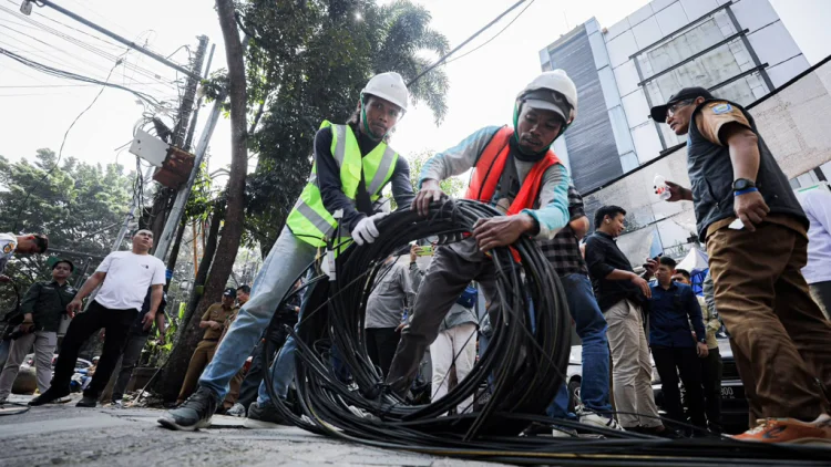 42 Ruas Kabel Beralih Bawah