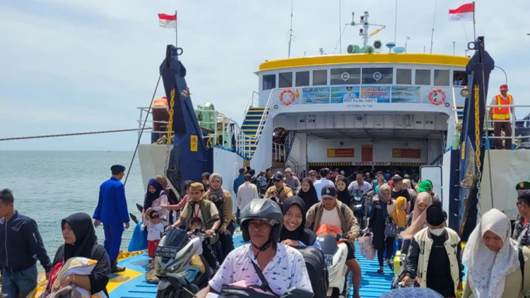Peluang Terang Kaum Pendatang