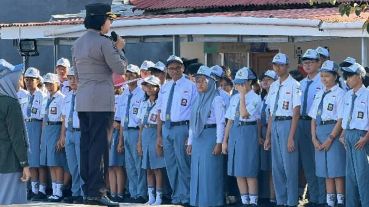 Saat Pelajar Belajar Berani Bicara