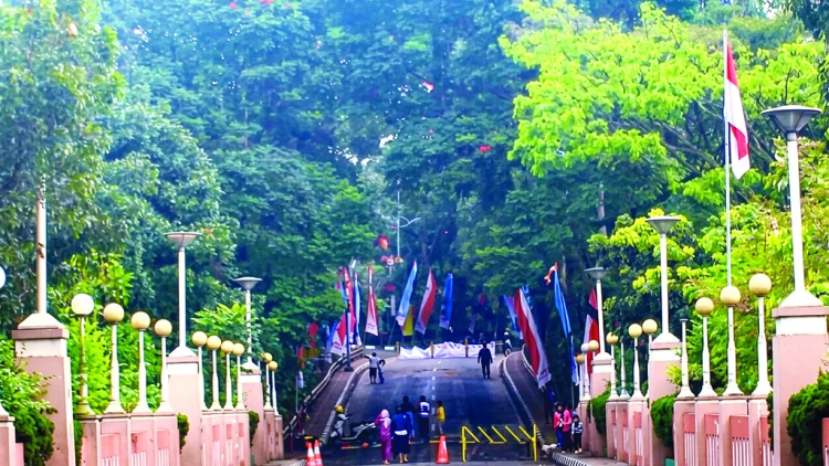 Sebulan Menanti Jembatan Kembali
