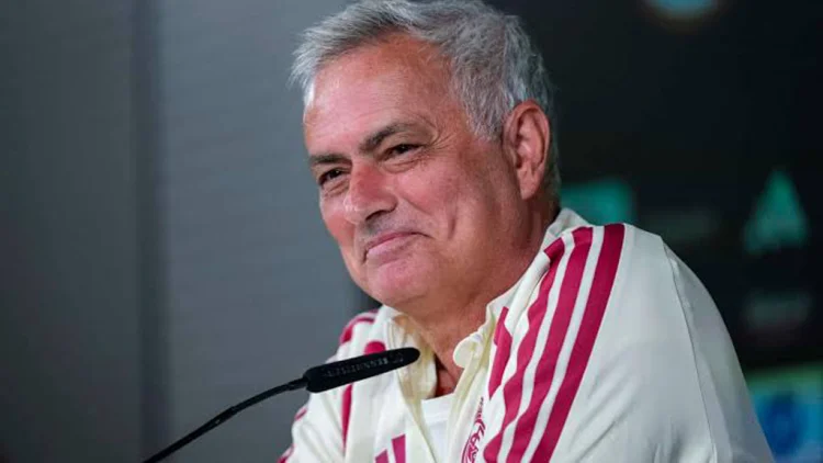 Perburuan Mou Telah Usai