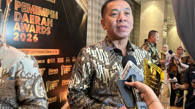 Terapkan Program Kacer, Aep Syaepuloh Terima Penghargaan Pemimpin Daerah Award 2026