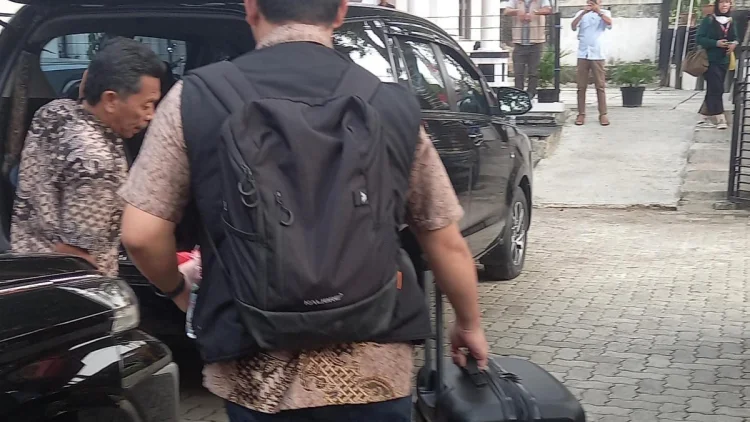 Dinas Pendiidkan Kabupaten Bogor Digeledah, KPK Cari Alat Bukti Korupsi Pengadaan