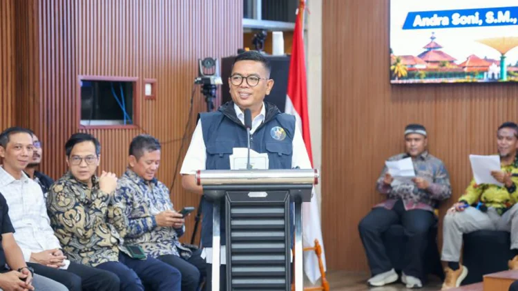 Meniti Jalan Panjang Menuju Dunia