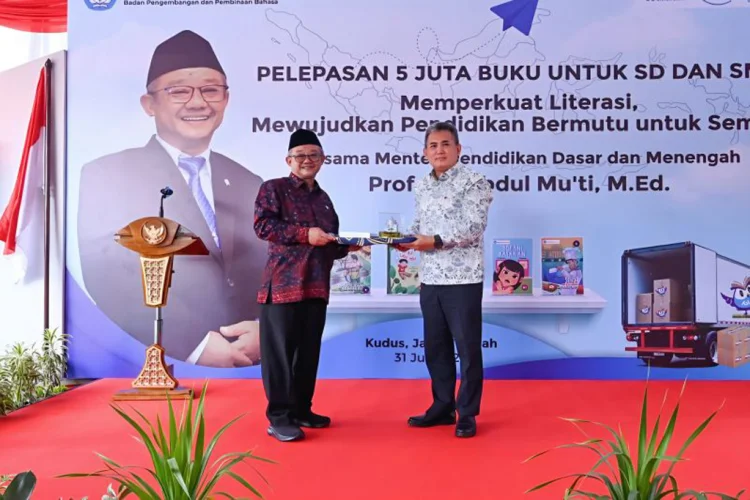 Membuka Jendela Dunia lewat Buku Bermutu