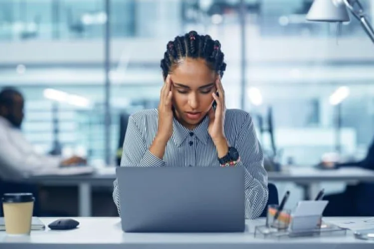 Sering Lupa dan Sulit Fokus? Kenali Brain Fog serta Cara Efektif Mengatasinya