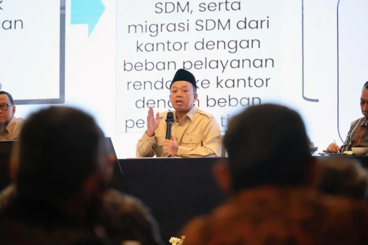 Nusron Wahid Minta Pegawai ATR/BPN Utamakan Pelayanan Publik, Bukan Transaksi