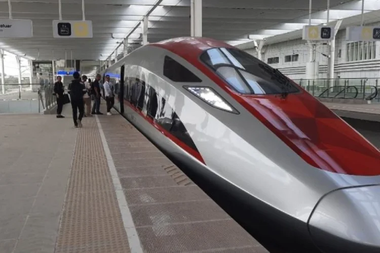 Whoosh Jadi Andalan Wisatawan Mancanegara