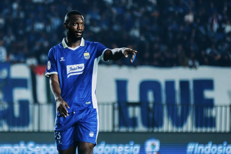 Link Live Streaming Persib vs Persija Hari Ini: Mutombo Siap Libas Macan Kemayoran