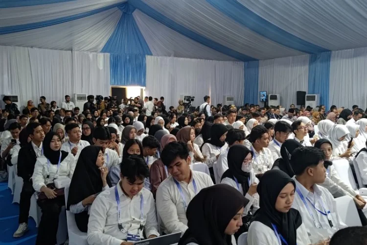 Kemnaker Fokus Terapkan Link and Match pada Magang Nasional 2026 untuk Fresh Graduate