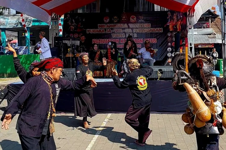 Tak Sekadar Lestarikan Budaya, Pusaka Ja-Wa-Ra Padjadjaran Tebar Kepedulian Sosial