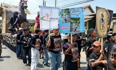 Ribuan Warga Padati Karnaval Budaya Gegesik, Puluhan Ogoh-ogoh Meriahkan Muludan