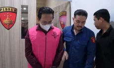 Kejari Karawang Tahan 3 Orang Tersangka Kasus Korupsi KPR Rugikan Negara Rp237 Miliar