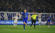 Persib Bungkam PSM 3-1, Igor Tolic Akui Babak Pertama Berantakan