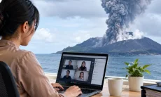 Abu Vulkanik Anak Krakatau Memburuk, Pemprov Jabar Buka Opsi Tambah WFH ASN